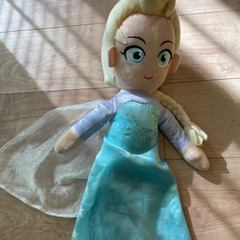エルサ　Bigぬいぐるみ