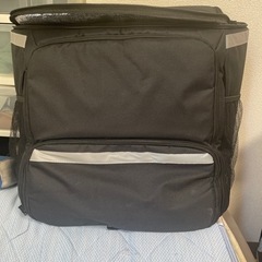 ユーバーイーツ　バックの画像