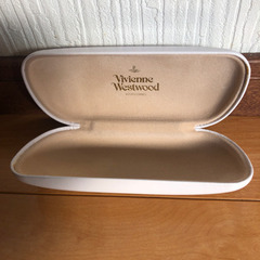 メガネケース　Vivenne   Westwoodの画像