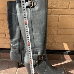 《中古品》レディース　madoras 皮ロングブーツの画像