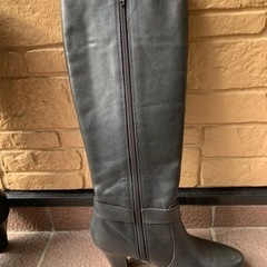 《中古品》レディース　madoras 皮ロングブーツの画像