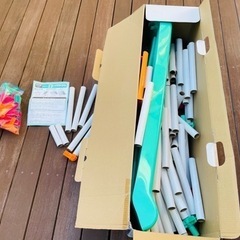 白いわんぱくジム　アスレチック　ジャングルジム　すべり台の画像