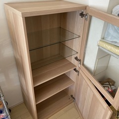 【無料】食器棚の画像
