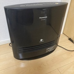 Panasonic 加湿機能付きファンヒーター　DS-FKX1205