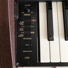 電子ピアノ CASIO Privia PX-700の画像