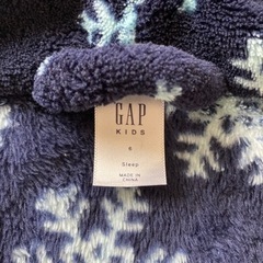 GAP KIDS フリースガウンの画像