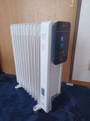 １年使用オイルヒーター　美品