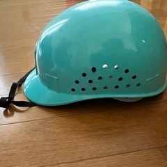 幼児用ヘルメットの画像