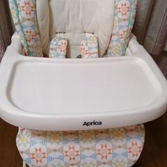 Apricaのハイローベッド＆チェア抱っこＷスウィングの画像