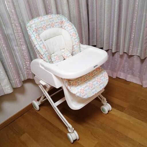 Apricaのハイローベッド＆チェア抱っこＷスウィング