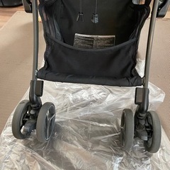 【交渉中】joieベビーカースマバギ 4WD Signature（シグネチャー） レインカバー付きの画像