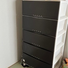 シンプル　軽量　収納