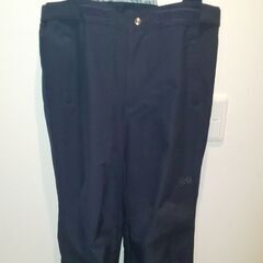 子供用スキーウエアー　１４５ｃｍ～１６５ｃｍ　手袋付きの画像