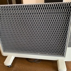 遠赤外線ヒーター　パネルヒーター