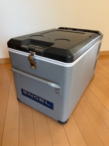 ☆小型冷凍冷蔵庫！12/24V &100Vで使えます！