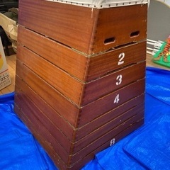 (取引中)★跳び箱★8段