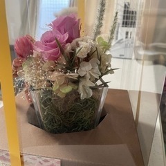 【お引渡し者決定済】プリザーブドフラワーとフラワーアートです！