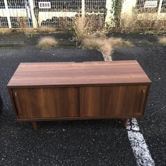 テレビ台