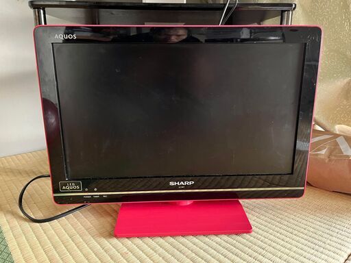 19型液晶テレビ　AQUOS