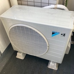 ダイキンエアコン6畳用　100W AN22-WCS-W 2019年製の画像