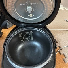 パナソニック　炊飯器　SR-MZ051の画像