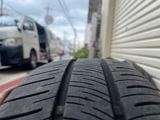 中古タイヤ組み換え込み！ 185/65R15日本製