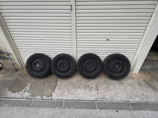 中古タイヤ組み換え込み！ 185/65R15日本製