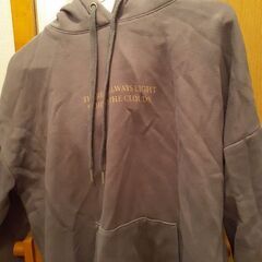 パーカー2着　値下げの画像