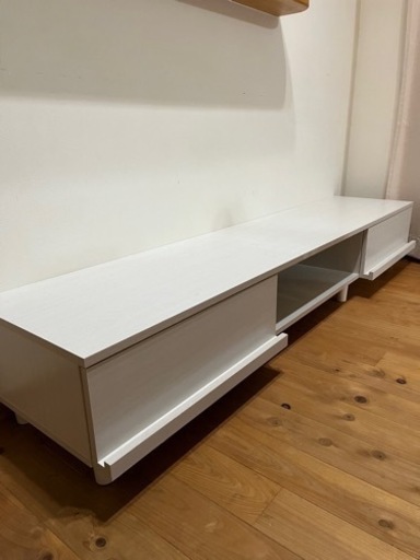 （お引き取り先決まりました）未使用テレビボード