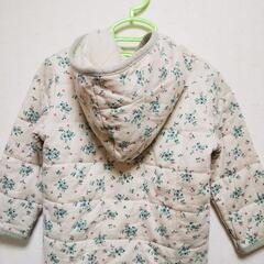 ９５cm花柄のパーカー付きキルティングコート♪ 女の子アウターの画像