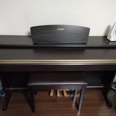 動作確認済　ヤマハ電子ピアノ　YDP151（純正椅子付き）