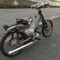 ホンダ　スーパーカブ50   角目　書類付レストアベース車の画像