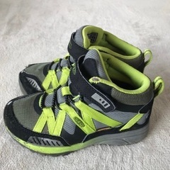 【キーン】キッズ用トレッキングシューズ(18cm)の画像