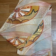 金箔銀箔刺繍豪華帯　振袖にも　明日の昼頃取りに来られる方！の画像