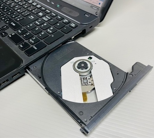 【受け渡し済み決定済み】① 配送可！　年賀状　MicrosoftOffice、新品SSD、Windows11搭載　フルHD　SONY製