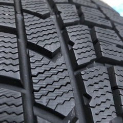 【美品低走】21年製175/65/14 スタッドレスタイヤホイールセットダンロップ21年製の画像