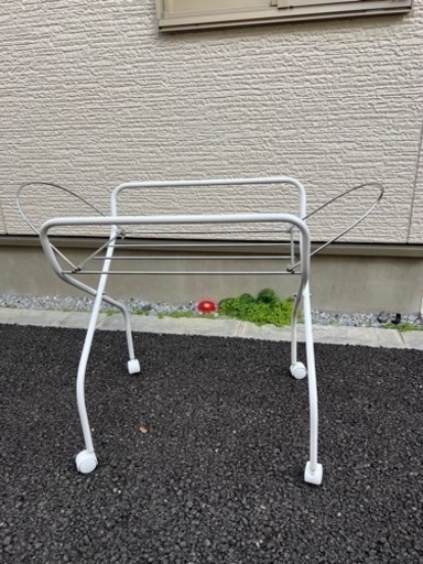 【セリーヌ】レア品　ベビー用カゴクーファン&台