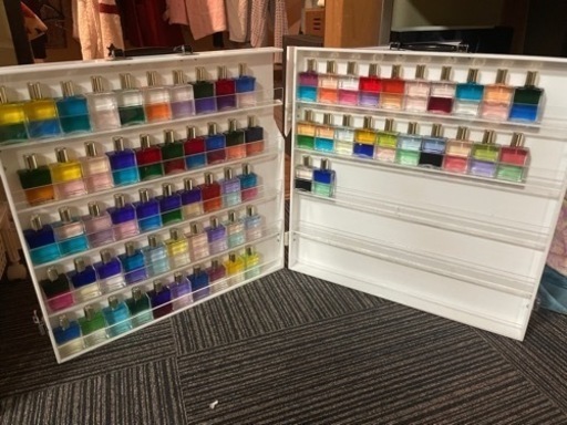 中古オーラソーマボトル72本