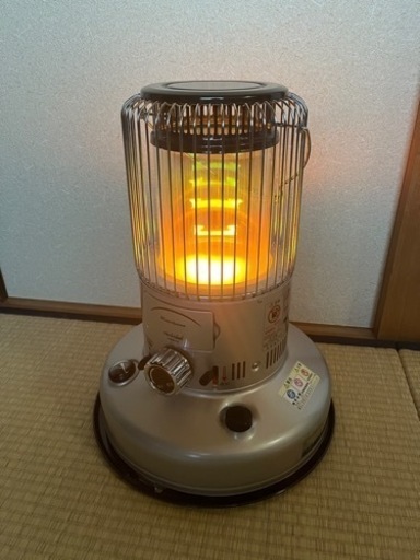 別で投稿し直しました トヨトミ レインボーストーブ  