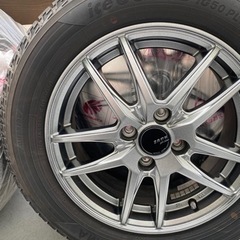 スタッドレスタイヤ&ホイール　NISSANキューブ等の画像