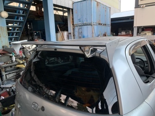 リアスポイラー