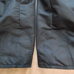 子供用スキーウェア上下　130cmの画像