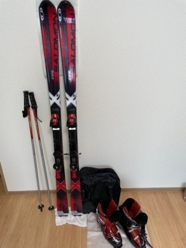 【受付終了】スキー一式セットで15,000円でいかがでしょうか！