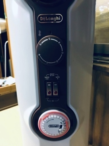 ⑥1065番 デロンギ✨オイルヒーター