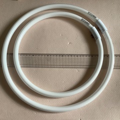 [取引完了]NEC 蛍光灯 丸型スリム管
