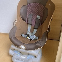 Combiチャイルドシート