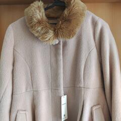 新品タグ付き　コートの画像