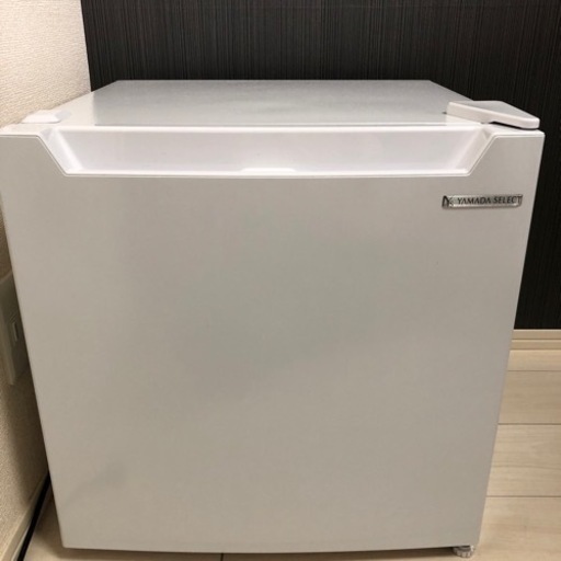 ★ 2021年製　新品購入　使用約1年　46L 冷蔵庫　★お話中！