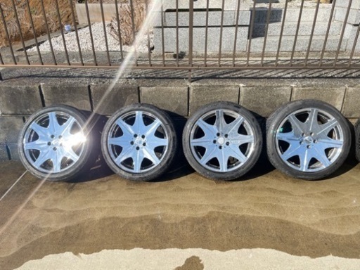 レグザス　D800 19インチ　225/45R19