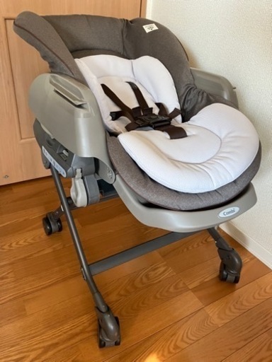 電動ハイローチェア　コンビ